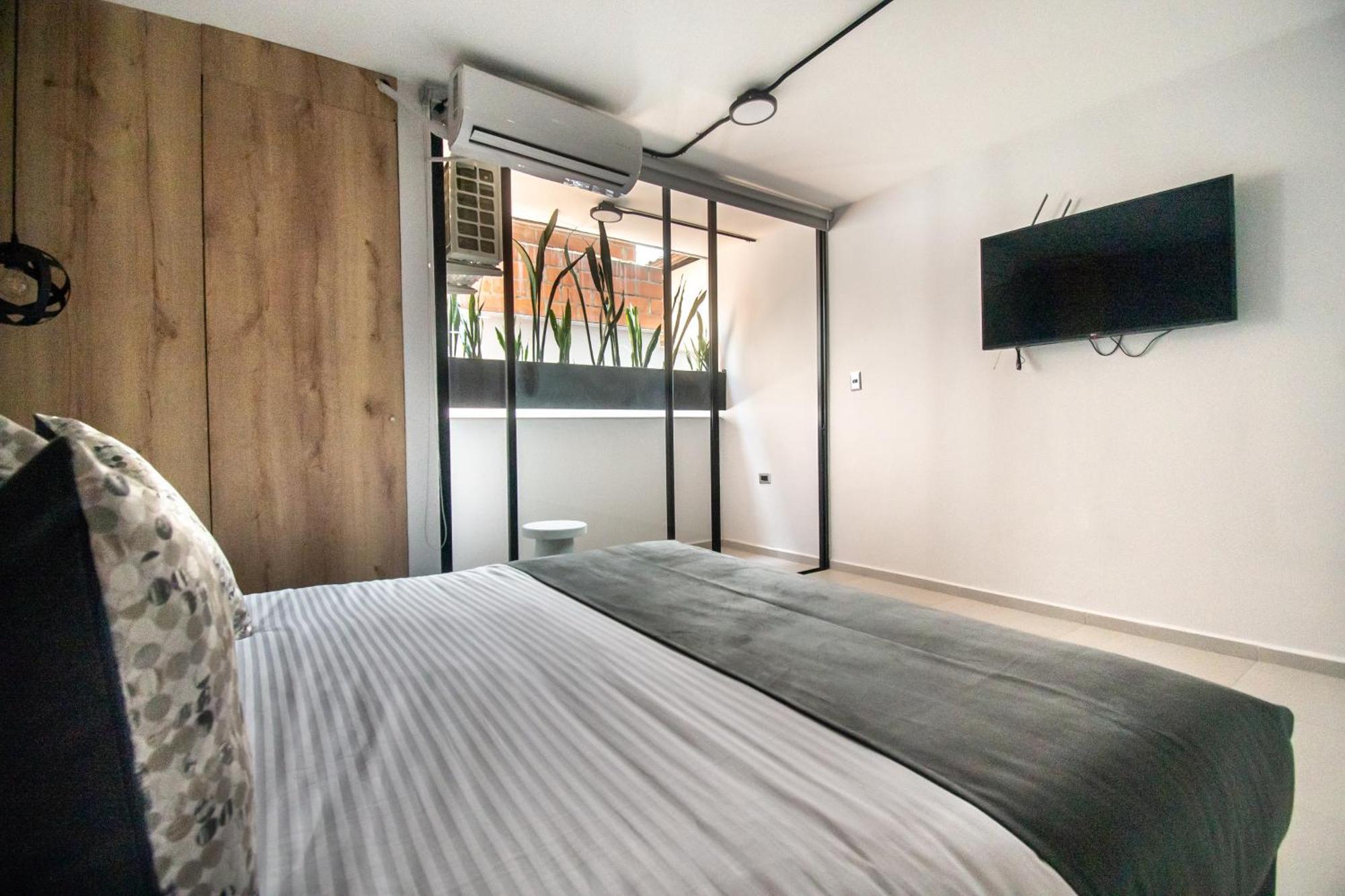 メデジンBarcelo Colivingアパートメント エクステリア 写真